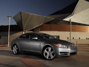 2010 Jaguar XF Picture
